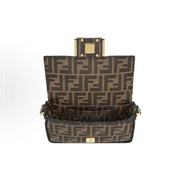 fendi baguette